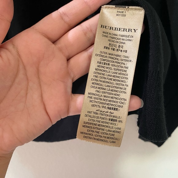 Burberry Uniform Merino Wool Button up Cardigan sz S - Picture 4 of 5